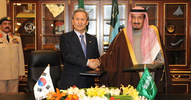 كوريا الجنوبية والسعودية توقعان اتفاقية للتعاون الدفاعى