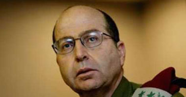 وزير الدفاع الإسرائيلى يلوح باغتيال علماء الطاقة الذرية الإيرانيين