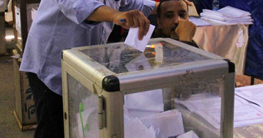 "العليا للانتخابات" تتلقى طلبات استخراج تصاريح الإشراف على الانتخابات