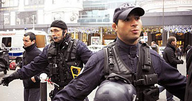 نقابات الشرطة الفرنسية تدعو للتظاهر احتجاجاً على التشريعات الأمنية للحكومة 