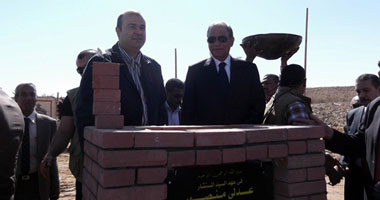 تأكيدا لانفراد "اليوم السابع" بصرف الخبز بالكروت الذكية.. وزير التموين من أسيوط: تطبيق المنظومة الجديدة الأسبوع المقبل ببورسعيد.. خالد حنفى: سنصرف سلعا مجانية مقابل ترشيد الاستهلاك