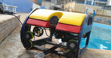 طلاب هندسة الإسكندرية يبتكرون "غواصة للتنقيب" عبارة عن "روبوتات" متحركة  