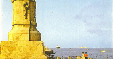 ائتلاف مثقفى بورسعيد: إعادة تمثال ديليسبس سخرية من شعب القناة