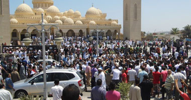 انطلاق مسيرة لأنصار الإخوان من مسجد الميناء بالغردقة