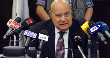 "الدميرى" يقيل رئيس "مشروعات السكة الحديد" ومستشار الوزارة الإخوانيين