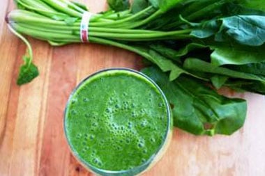10 فوائد مذهلة للأطعمة خضراء اللون 