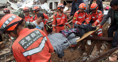 مصرع 6 عمال إثر انهيار مصنع للأحذية شرق الصين