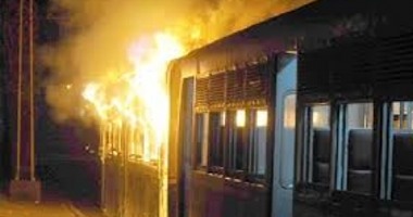 حريق بـ3 عربات فى قطار 163 بسوهاج والحماية المدنية تسيطر على الحادث