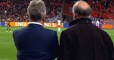 بالفيديو.. حديث ديل بوسكى وهيدنيك فى ودية هولندا أمام إسبانيا