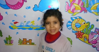 بالفيديو.. طفلة 3 سنوات تتمنى مقابلة السيسى: "بحبه أوى"