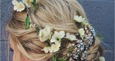 تسريحات عروس 2015 زهور تفوح بالأناقة