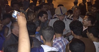 "أمن المنوفية" يقنع أهالى المختطفتين بفتح طريق مصر إسكندرية الزراعى