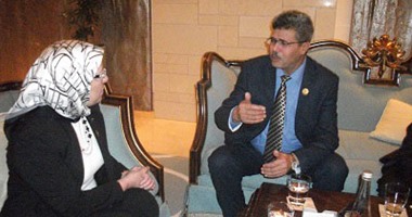 وزير العمل الليبى يطالب مصر بمساعدة بلاده فى حل أزمة البطالة