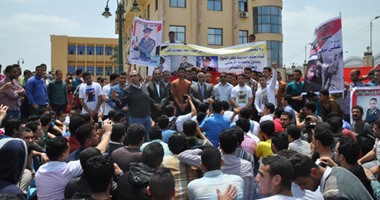 طلاب جامعة كفر الشيخ ينظمون وقفة احتجاجية ضد الإرهاب
