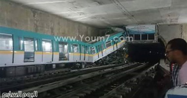 إصابة سائق قطار مترو الأنفاق بعد اصطدام بمحطة العباسية