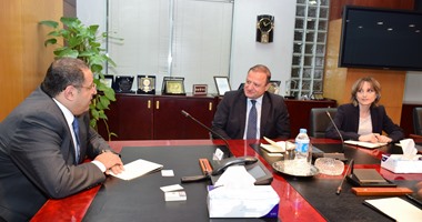 وزير الاستثمار يبحث مع سفير جورجيا بالقاهرة سبل دفع العلاقات الثنائية