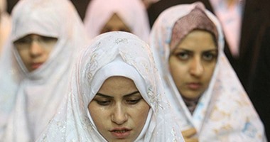إيران توقف مجلة تروج لظاهرة "الزواج الأبيض"