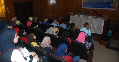 الشباب والرياضة بسوهاج تنظم لقاءات توعية دينية للشباب اليوم