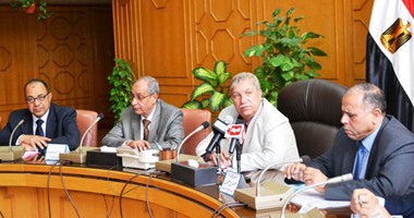 محافظ الإسماعيلية يؤكد دعمه ومساندته الكاملة لفلاحى الإسماعيلية