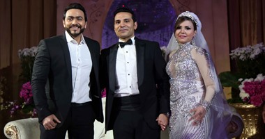 بالصور.. تامر حسنى ومحمد عدوية و8% يشعلون زفاف الحسن عبد ربه ورشا المغربى