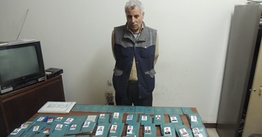 القبض على عاطل متهم بالاستيلاء على أموال المواطنين بزعم تسفيرهم بالقاهرة