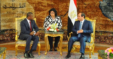 رئيس توجو يغادر القاهرة بعد لقاء السيسى وعلى عبد العال