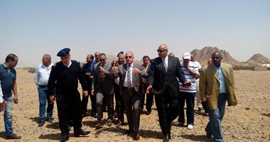 بالصور.. نائب وزير الإسكان يضع حجر أساس الرويسيات الجديدة بجنوب سيناء 