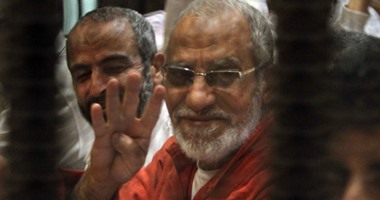  30 مايو النطق بالحكم على محمد بديع و104 آخرين فى أحداث عنف الإسماعيلية
