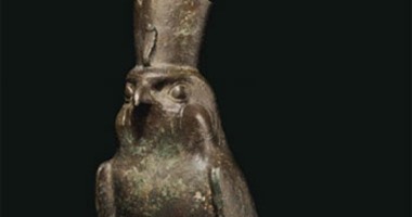 بالصور.. بيع 5 تماثيل مصرية فى مزاد كريستى بـ"مليون و281" ألف دولار