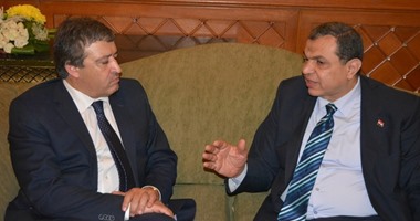 وزير العمل الأردنى: لدينا 725 ألف عامل مصرى وأوقفنا الاستقدام لتشبع سوق العمل