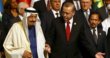 الملك سلمان: خطونا بشكل جاد فى تشكيل التحالف الإسلامى لمحاربة الإرهاب