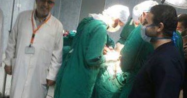 فريق بمستشفى كفر الشيخ يستأصل ورما من الفك السفلى لمريض ويستبدله بشرائح