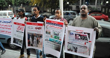 وقفة احتجاجية للنوبيين على سلالم نقابة الصحفيين بعنوان "انتهاكات صحفية"