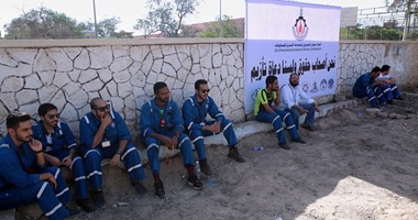 عمال مصريون يستغيثون بالقوى العاملة لصرف مستحقاتهم من شركة بالكويت بعد فصلهم