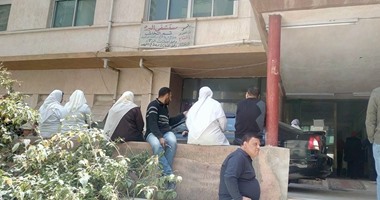العاملون بمستشفى المبرة يعاودون الإضراب بسبب تأخر صرف راتب شهر مارس