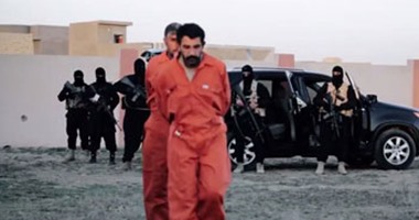 بالصور..ذبح وتفجير وقتل بالرصاص وسيلة "داعش" لإعدام 8 عراقيين بتهمة التجسس