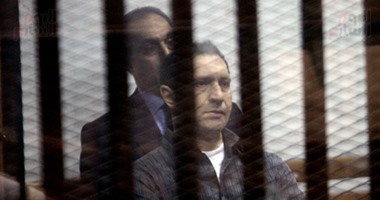 تأجيل محاكمة علاء وجمال مبارك فى قضية التلاعب بالبورصة لـ 20 يوليو  