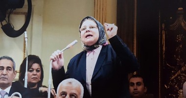 النائبة شرين فراج تطالب رئيس مجلس النواب بإحالة إلهامى عجينة للجنة القيم