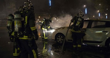 اشتباكات بين قوات الأمن الفرنسية ومتظاهرين وحرق سيارة للشرطة