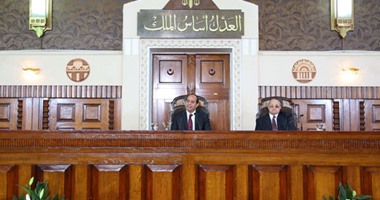 الرئيس السيسى يشارك القضاة الاحتفال بعيدهم