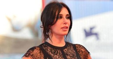 المخرجة نادين لبكى تدخل السياسة وتعلن ترشيحها لرئاسة بلدية بيروت