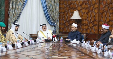الإمام الأكبر يستقبل ملك البحرين ويؤكد استنكار الأزهر  للتدخل الإيرانى فى الشأن الخليجى