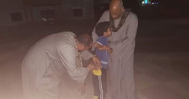 بالصور.. دفتر أحوال المواطن.. شارع ببولاق يغرق فى الصرف الصحى.. وقراء يتساءلون "من يمتلك حق وضع الحواجز فى الشوارع؟!.. و"امسك فاتورة" ترصد الاستغاثات من فواتير الكهرباء.. وشركة المياه تستجيب لشكوى