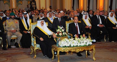 عاهل البحرين: نقدر دور مصر فى صد التدخلات الخارجية بشئون الدول العربية