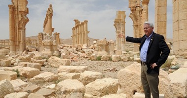 واشنطن بوست: سيناتور أمريكى يسافر سوريا لدعم بشار الأسد