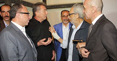 بالصور.. محمود حميدة: المعرض الاستيعادى لـ"ناجى شاكر" يقدمه للجمهور بشكل جديد