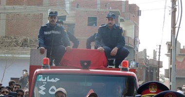 بالصور.. جنازة عسكرية لرقيب شرطة استشهد أثناء تصديه لبلطجية فى منيا القمح