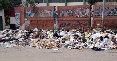 صحافة المواطن.. بالصور.. القمامة تحاصر مدرسة الشهيد مصطفى حشمت بطنطا