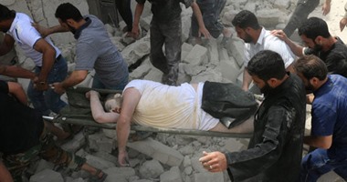 مقتل 17 شخصا فى غارات جوية على مدينة إدلب السورية