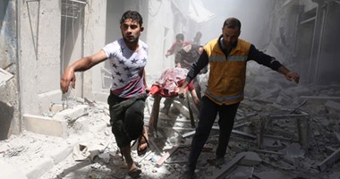 مقتل 23 شخصا بينهم أطفال فى قصف جوى على مدينة تخضع لسيطرة داعش بسوريا